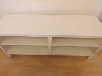 IKEA BESTÅ TV stolek – skvělý stav, Brno