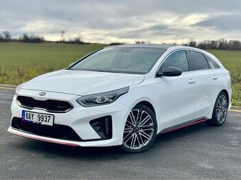 Kia ProCeed, 1.6 T-Gdi GT Max výbava