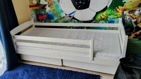 SLEVA-Prodám dětskou postel 180/80 cm, zábrana, rošt-matrace