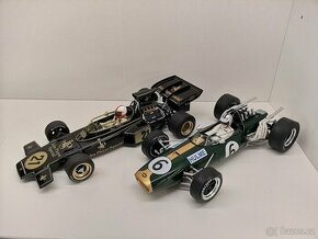 Formule Lotus a Brabham 1:18 MCG