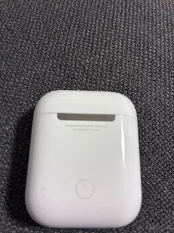 AirPods A1602