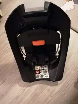 CYBEX Aton Base 2 Belted