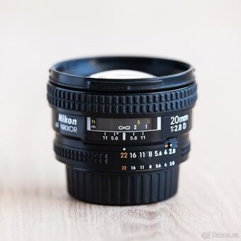 AF Nikkor 20mm 2,8D