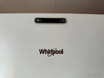 Mrazák / mrazničku Whirlpool UW8 F2Y WBI F 2 bílá