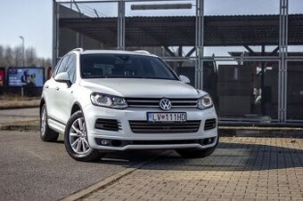 Volkswagen Touareg R-line 3.0TDI PREMIUM webasto