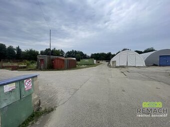 Pronájem venkovní prostory, sklady, 2 000 m2 - Uherský Brod