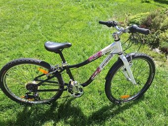 Specialized dívčí kolo Hotrock 24