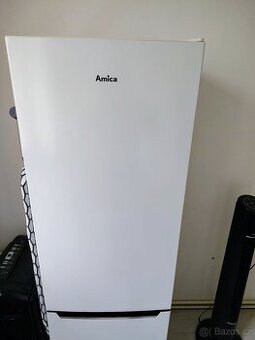 Lednice s mrazákem Amica