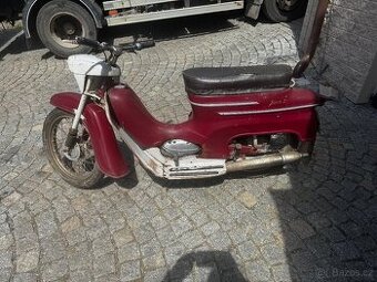 Jawa 50 Pionyr s platnymi doklady.