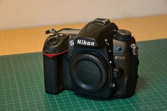 Nikon D7000