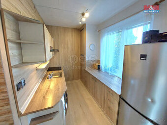 Prodej bytu 3+1, 72 m², Trojanovice - 1