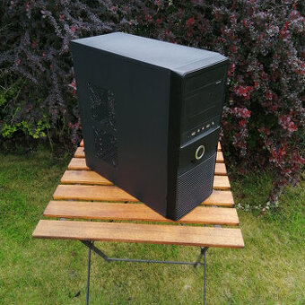 ATX počítačová skříň, PC case