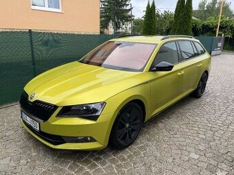Škoda Superb 2.0 TDI Combi SportLine - 1