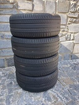 235/45/17 letni pneu 235/45 R17