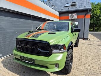 DODGE RAM 1500 5,7 HEMI SINGLE CAB 2022 28000km