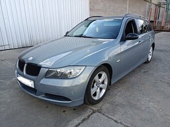 BMW e91 320d M47 Navi, 8x pdc výhřevy