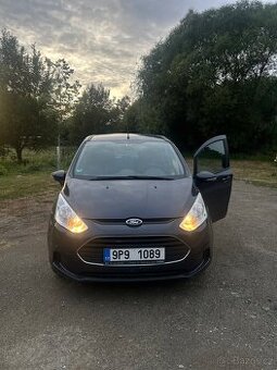 Ford B Max 1.0 Celkem na náhradní díly, nefunkční motor