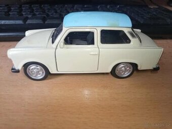MODEL TRABANT 601-1969 "Pěkný stav.