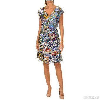 Nové letní šaty zn.Desiqual vel.40