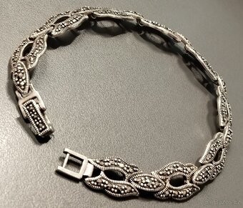 LUXUSNÍ STAROŽITNÝ ART DECO DÁMSKÝ NÁRAMEK S MARKAZITY👍👍👍