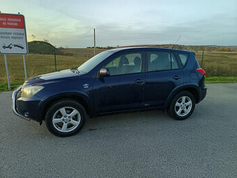 Toyota Rav4 2.2 D-CAT 130KW 4x4, odnímatelné tažné