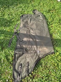 Vyběhová deka QHP 150g