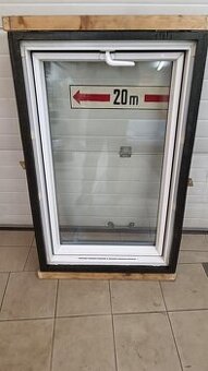 STŘEŠNÍ OKNO ROTO R4 74/118