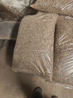 Prodám peletky 7,20 Kč / 1kg