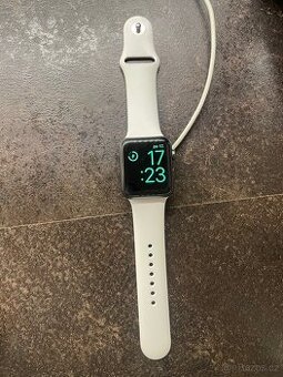 Apple Watch 3 Nike run 42mm