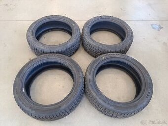 pneu zimní Falken Eurowinter HS02 PRO 235/50 R19 103V