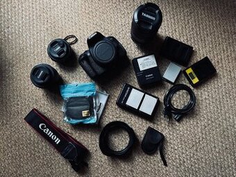 Plná sestava Canon EOS 700D + 3 objektivy a příslušenství