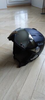 Lyzarska helma Bolle pánská