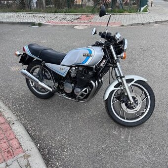 YAMAHA XJ 650