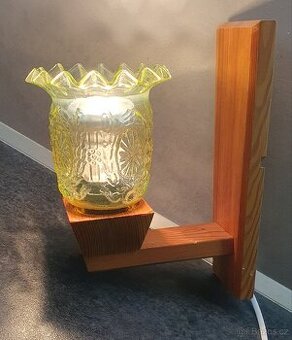 Retro lampička, krasná a plně funkční