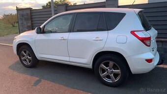 Toyota Rav4, 2.2 D-4D 4x4 (110 KW)