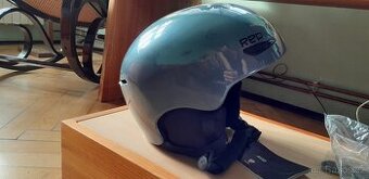 Nová helma RED Avid XL ( 61-63 cm )