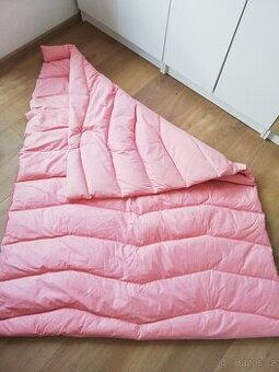 Prodám 2 ks péřových dek