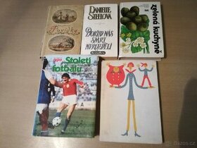 Knihy 17 Povídky kuchařka fotbal