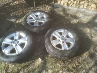 Alu kola r15 škoda octavia 2