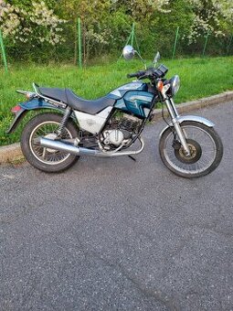ČZ-CAGIVA 125 ROADSTER