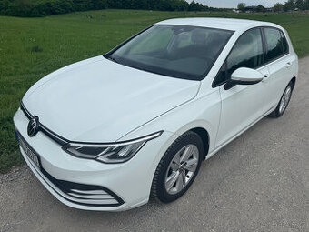GOLF VIII 1.5TSI 96kW LIFE ACC LED KOUPENO V ČR ODPOČET DPH