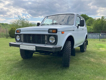 Lada Niva 2002