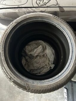 2x pneu 225/40/18 matador nordica zimni