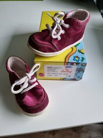 Dětské jarní boty vel. 19, zn. Jonap