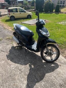 Peugeot tweet 125