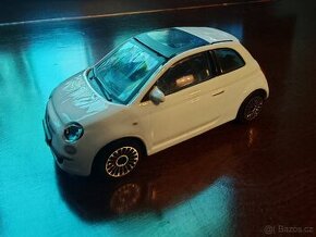 Fiat 500 Burago 1:43 - 1