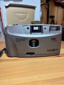 Minolta F10BF - 1