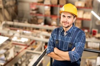 Strojní zámečník,svářeč,elektromechanik a lakýrník/ce
