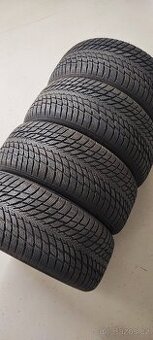 Nové 235/45/18 Nokian WR SnowProof P, 2324