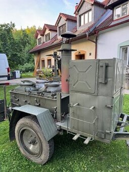 Vojenská polní kuchyně